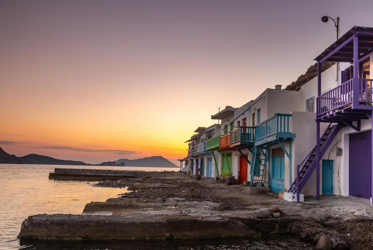 The Colourful Land Milos Villa Klima  ภายนอก รูปภาพ